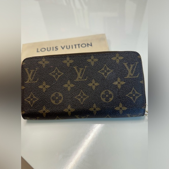 Louis Vuitton Monogram Zippy Wallet M41895 Fuchsia Round Zipper Long Women's - Picture 2 of 4